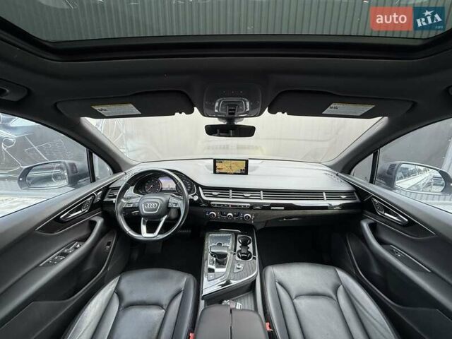 Серый Ауди Ку 7, объемом двигателя 3 л и пробегом 195 тыс. км за 21900 $, фото 36 на Automoto.ua