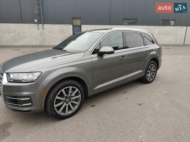 Серый Ауди Ку 7, объемом двигателя 3 л и пробегом 149 тыс. км за 26700 $, фото 15 на Automoto.ua