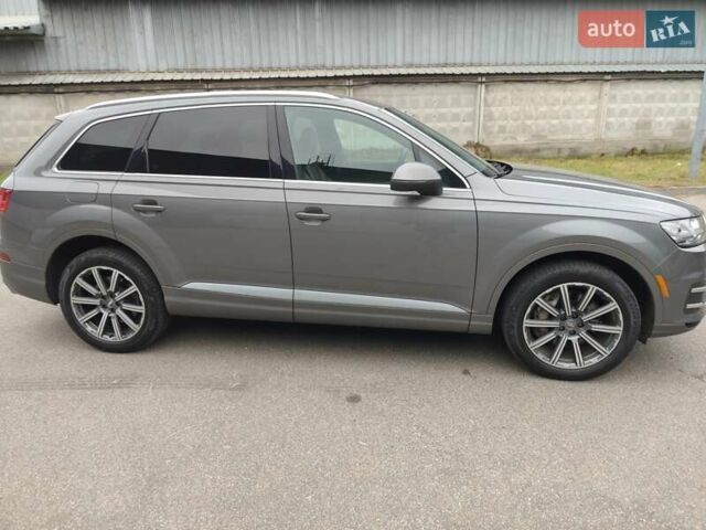 Серый Ауди Ку 7, объемом двигателя 3 л и пробегом 149 тыс. км за 26700 $, фото 6 на Automoto.ua