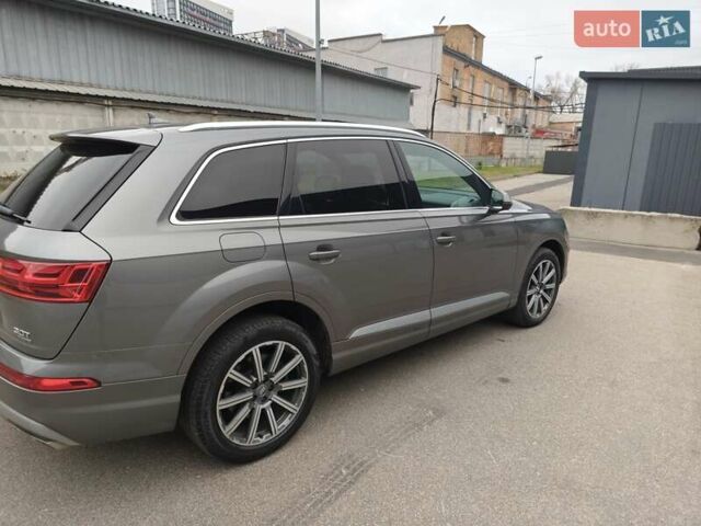 Серый Ауди Ку 7, объемом двигателя 3 л и пробегом 149 тыс. км за 26700 $, фото 3 на Automoto.ua
