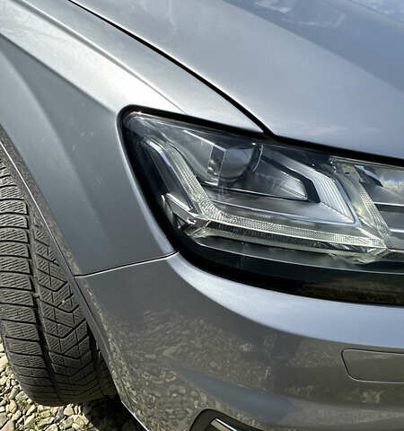 Серый Ауди Ку 7, объемом двигателя 1.98 л и пробегом 133 тыс. км за 25999 $, фото 6 на Automoto.ua