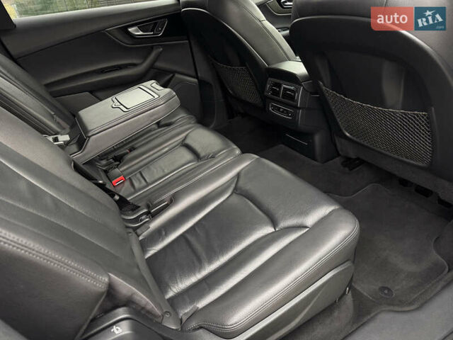 Сірий Ауді Ку 7, об'ємом двигуна 3 л та пробігом 225 тис. км за 20900 $, фото 39 на Automoto.ua