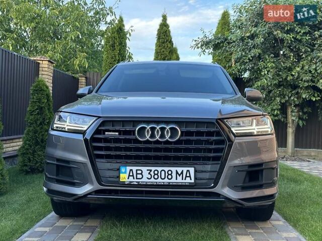 Серый Ауди Ку 7, объемом двигателя 2.97 л и пробегом 94 тыс. км за 46500 $, фото 6 на Automoto.ua