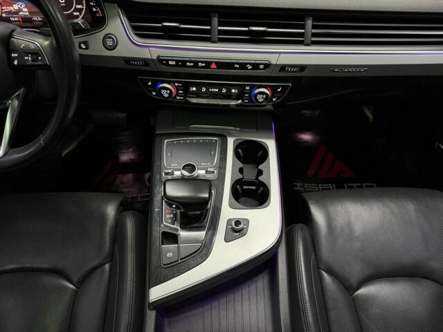 Сірий Ауді Ку 7, об'ємом двигуна 3 л та пробігом 153 тис. км за 25900 $, фото 21 на Automoto.ua