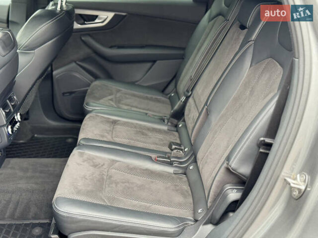Серый Ауди Ку 7, объемом двигателя 2.97 л и пробегом 200 тыс. км за 33999 $, фото 17 на Automoto.ua