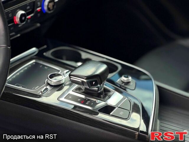 Сірий Ауді Ку 7, об'ємом двигуна 3 л та пробігом 158 тис. км за 29500 $, фото 11 на Automoto.ua