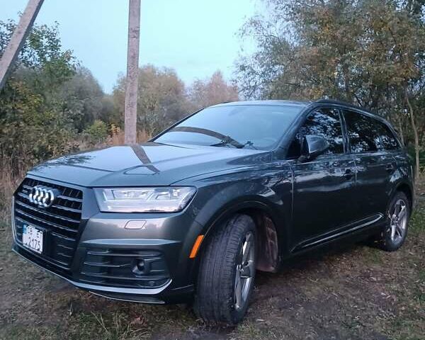 Серый Ауди Ку 7, объемом двигателя 3 л и пробегом 83 тыс. км за 32000 $, фото 7 на Automoto.ua