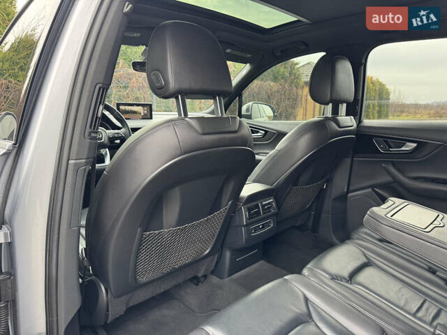 Сірий Ауді Ку 7, об'ємом двигуна 3 л та пробігом 225 тис. км за 20900 $, фото 46 на Automoto.ua