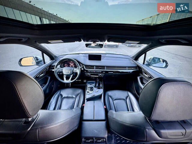 Сірий Ауді Ку 7, об'ємом двигуна 3 л та пробігом 190 тис. км за 27500 $, фото 42 на Automoto.ua