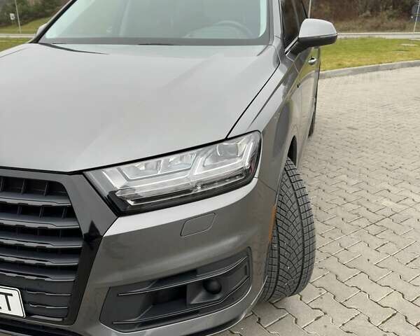 Серый Ауди Ку 7, объемом двигателя 3 л и пробегом 97 тыс. км за 34500 $, фото 21 на Automoto.ua