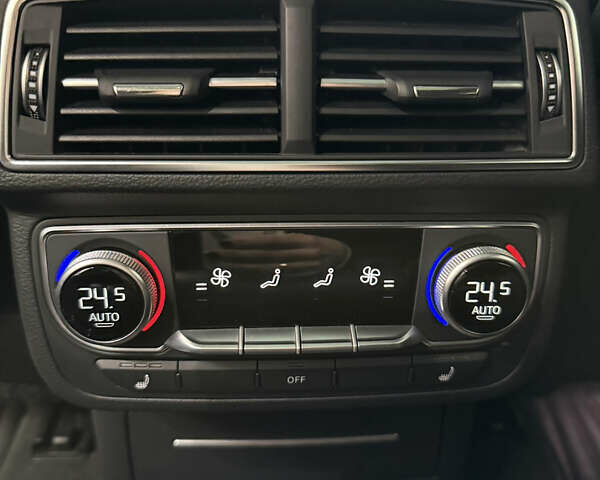 Сірий Ауді Ку 7, об'ємом двигуна 3 л та пробігом 135 тис. км за 34800 $, фото 16 на Automoto.ua