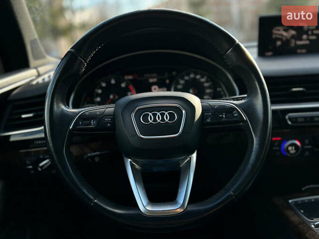 Серый Ауди Ку 7, объемом двигателя 3 л и пробегом 175 тыс. км за 25300 $, фото 9 на Automoto.ua