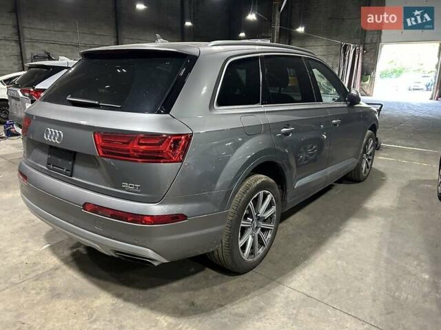 Ауді Ку 7 2017 у Києві на Automoto.ua Сірий Ауді Ку 7, об'ємом двигуна 3 л та пробігом 128 тис. км за 22900 $, фото 2 на Automoto.ua