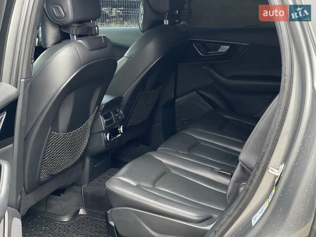 Серый Ауди Ку 7, объемом двигателя 3 л и пробегом 189 тыс. км за 24999 $, фото 52 на Automoto.ua