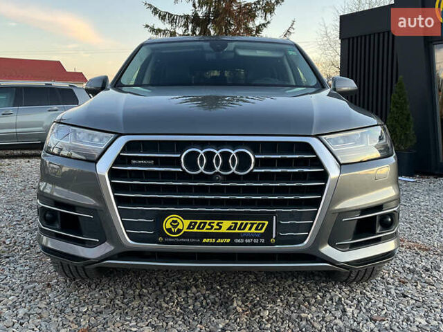 Сірий Ауді Ку 7, об'ємом двигуна 3 л та пробігом 178 тис. км за 32900 $, фото 2 на Automoto.ua