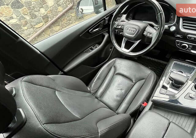 Серый Ауди Ку 7, объемом двигателя 3 л и пробегом 131 тыс. км за 24900 $, фото 16 на Automoto.ua