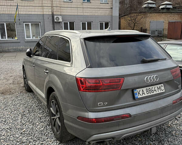 Серый Ауди Ку 7, объемом двигателя 3 л и пробегом 180 тыс. км за 33000 $, фото 8 на Automoto.ua