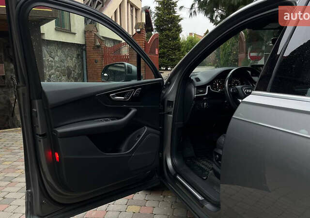Серый Ауди Ку 7, объемом двигателя 3 л и пробегом 131 тыс. км за 24900 $, фото 6 на Automoto.ua