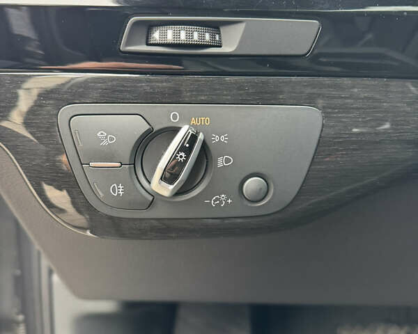 Серый Ауди Ку 7, объемом двигателя 3 л и пробегом 218 тыс. км за 25500 $, фото 43 на Automoto.ua