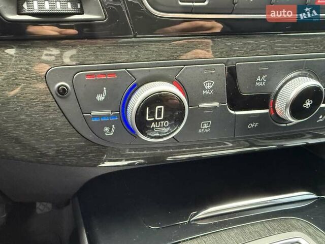 Сірий Ауді Ку 7, об'ємом двигуна 3 л та пробігом 195 тис. км за 21900 $, фото 33 на Automoto.ua