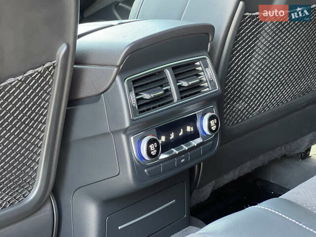 Сірий Ауді Ку 7, об'ємом двигуна 3 л та пробігом 247 тис. км за 36500 $, фото 35 на Automoto.ua