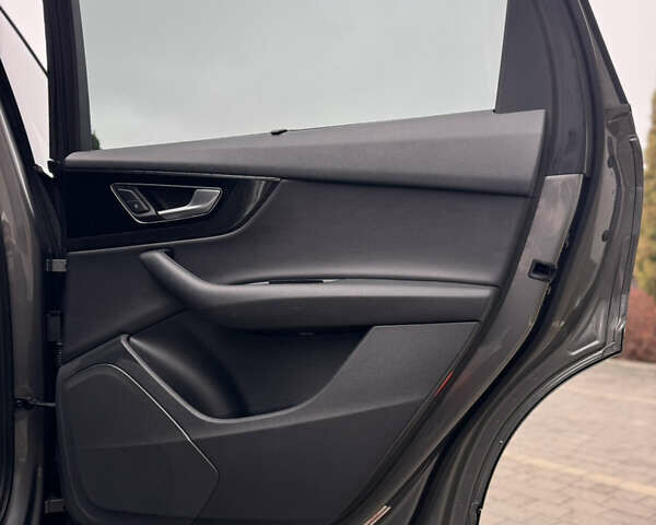 Серый Ауди Ку 7, объемом двигателя 3 л и пробегом 218 тыс. км за 25500 $, фото 32 на Automoto.ua