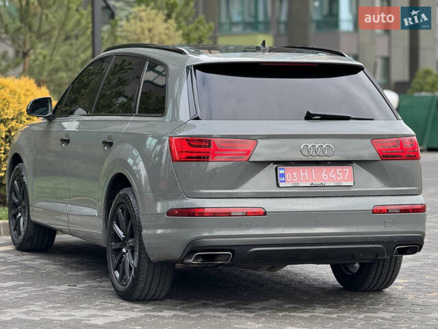 Серый Ауди Ку 7, объемом двигателя 2 л и пробегом 212 тыс. км за 29000 $, фото 3 на Automoto.ua