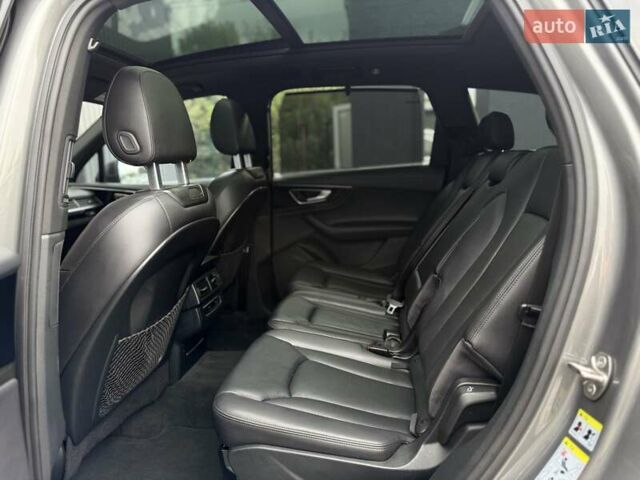 Серый Ауди Ку 7, объемом двигателя 3 л и пробегом 195 тыс. км за 21900 $, фото 84 на Automoto.ua