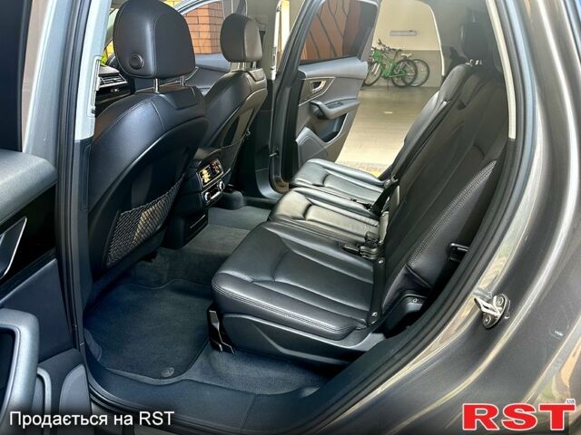 Сірий Ауді Ку 7, об'ємом двигуна 3 л та пробігом 94 тис. км за 46888 $, фото 2 на Automoto.ua