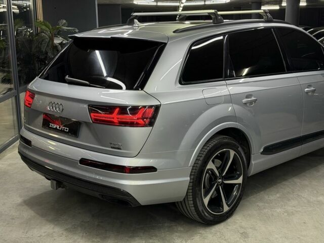 Сірий Ауді Ку 7, об'ємом двигуна 3 л та пробігом 153 тис. км за 25900 $, фото 9 на Automoto.ua