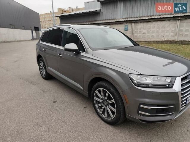 Серый Ауди Ку 7, объемом двигателя 3 л и пробегом 149 тыс. км за 26700 $, фото 5 на Automoto.ua