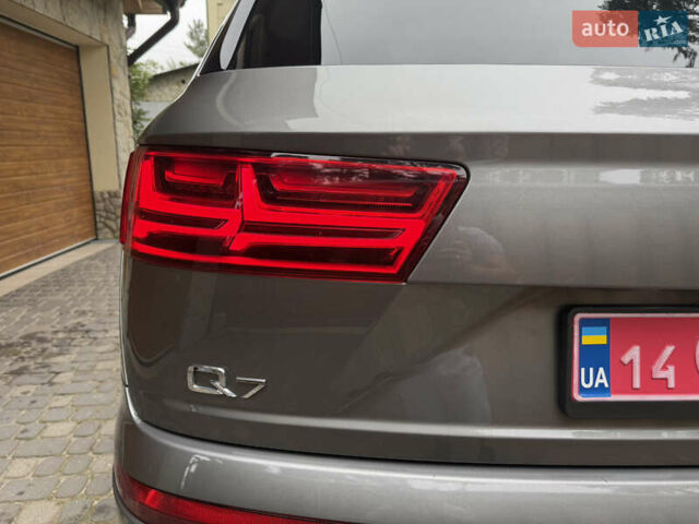 Сірий Ауді Ку 7, об'ємом двигуна 3 л та пробігом 194 тис. км за 22700 $, фото 9 на Automoto.ua