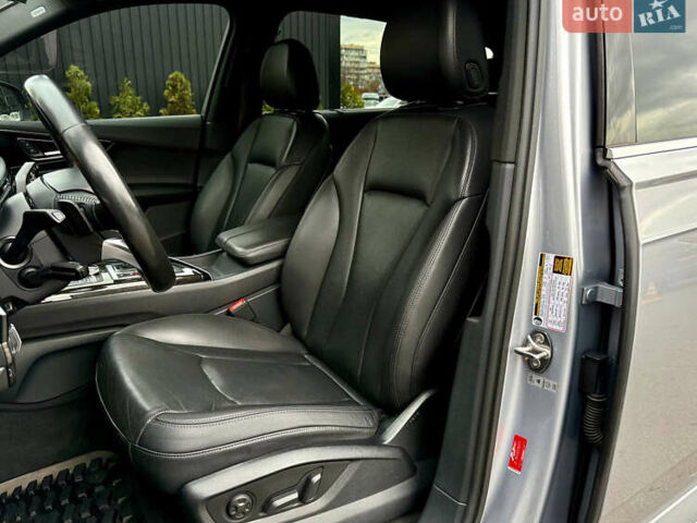 Серый Ауди Ку 7, объемом двигателя 3 л и пробегом 215 тыс. км за 25900 $, фото 23 на Automoto.ua