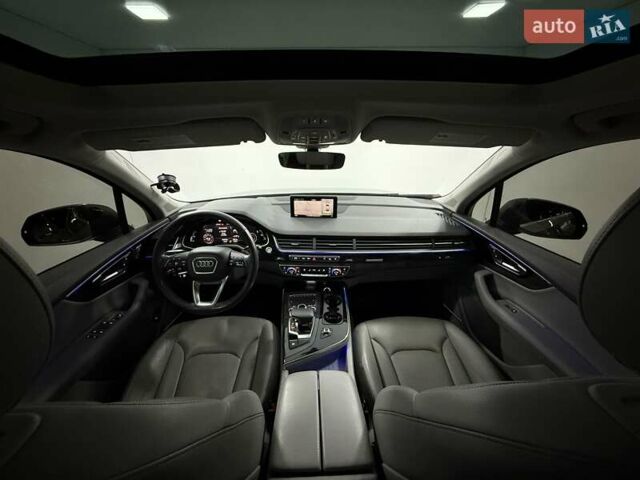 Сірий Ауді Ку 7, об'ємом двигуна 3 л та пробігом 207 тис. км за 29900 $, фото 30 на Automoto.ua