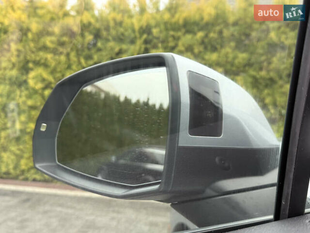 Серый Ауди Ку 7, объемом двигателя 3 л и пробегом 225 тыс. км за 22999 $, фото 62 на Automoto.ua