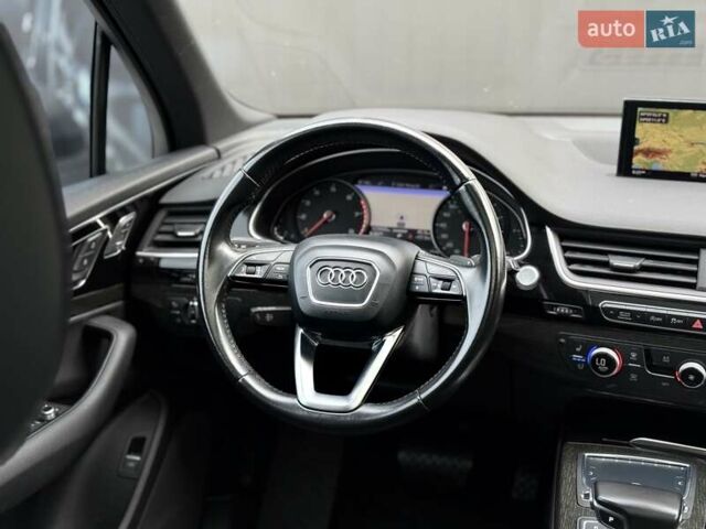 Сірий Ауді Ку 7, об'ємом двигуна 3 л та пробігом 195 тис. км за 21900 $, фото 50 на Automoto.ua