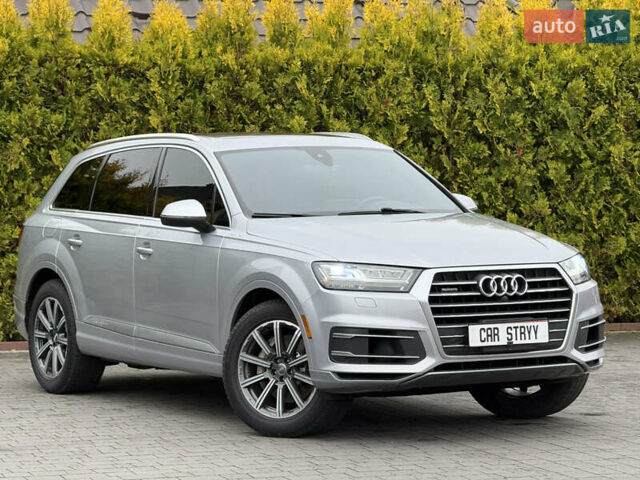 Серый Ауди Ку 7, объемом двигателя 3 л и пробегом 225 тыс. км за 22999 $, фото 1 на Automoto.ua