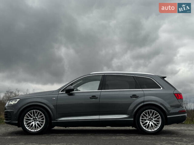 Серый Ауди Ку 7, объемом двигателя 2.97 л и пробегом 207 тыс. км за 42000 $, фото 7 на Automoto.ua