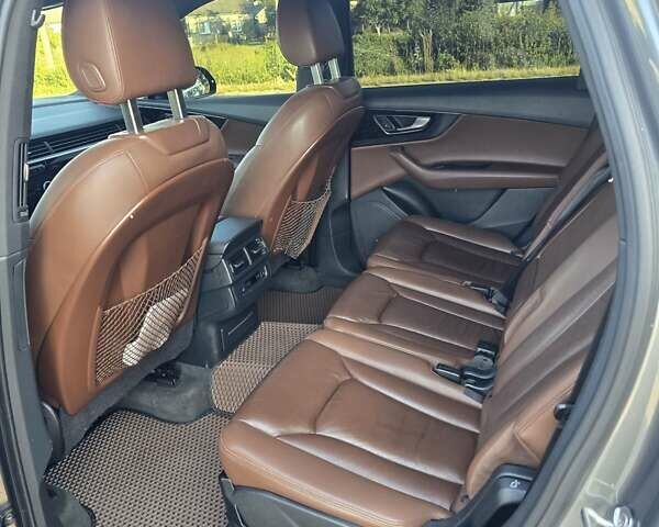 Серый Ауди Ку 7, объемом двигателя 1.98 л и пробегом 226 тыс. км за 22500 $, фото 29 на Automoto.ua