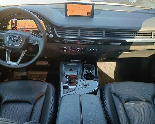 Серый Ауди Ку 7, объемом двигателя 3 л и пробегом 220 тыс. км за 23700 $, фото 48 на Automoto.ua