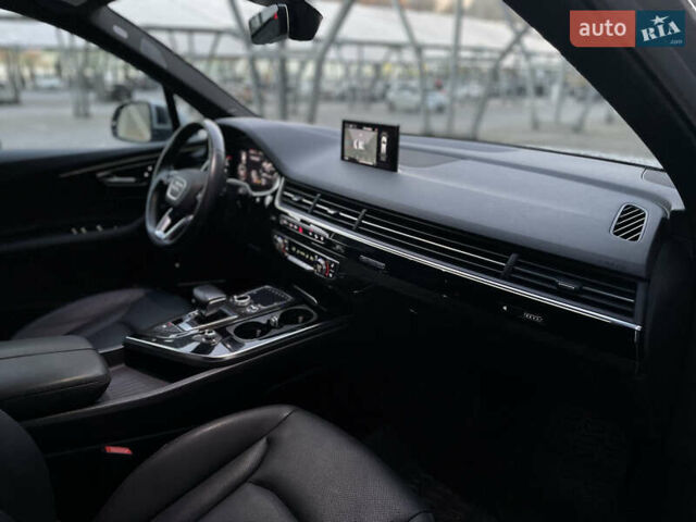 Сірий Ауді Ку 7, об'ємом двигуна 3 л та пробігом 138 тис. км за 28000 $, фото 27 на Automoto.ua