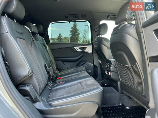 Сірий Ауді Ку 7, об'ємом двигуна 3 л та пробігом 247 тис. км за 36500 $, фото 39 на Automoto.ua