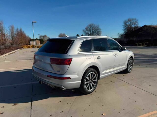 Серый Ауди Ку 7, объемом двигателя 3 л и пробегом 68 тыс. км за 7600 $, фото 6 на Automoto.ua