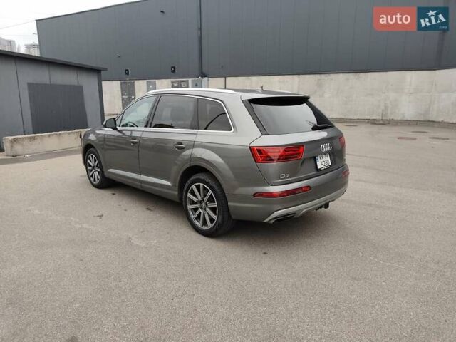 Серый Ауди Ку 7, объемом двигателя 3 л и пробегом 149 тыс. км за 26700 $, фото 2 на Automoto.ua