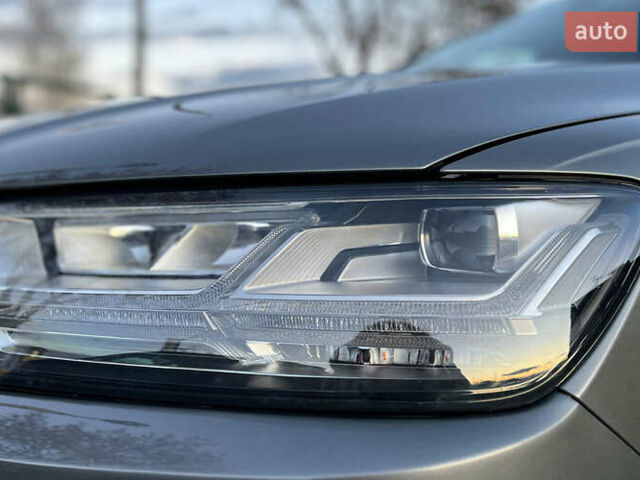 Сірий Ауді Ку 7, об'ємом двигуна 3 л та пробігом 178 тис. км за 32900 $, фото 27 на Automoto.ua