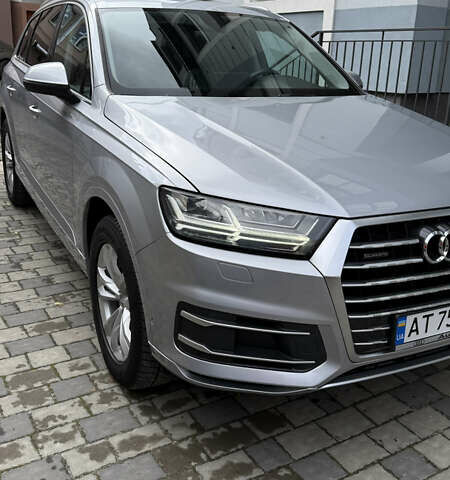 Серый Ауди Ку 7, объемом двигателя 1.98 л и пробегом 144 тыс. км за 24999 $, фото 1 на Automoto.ua