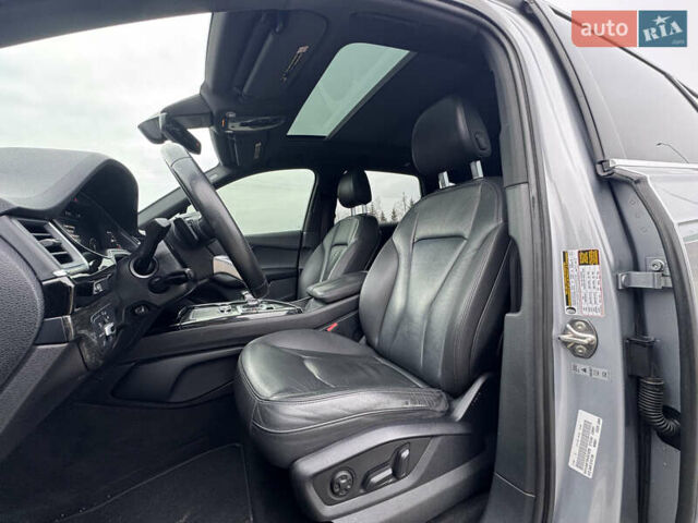 Сірий Ауді Ку 7, об'ємом двигуна 3 л та пробігом 225 тис. км за 20900 $, фото 48 на Automoto.ua