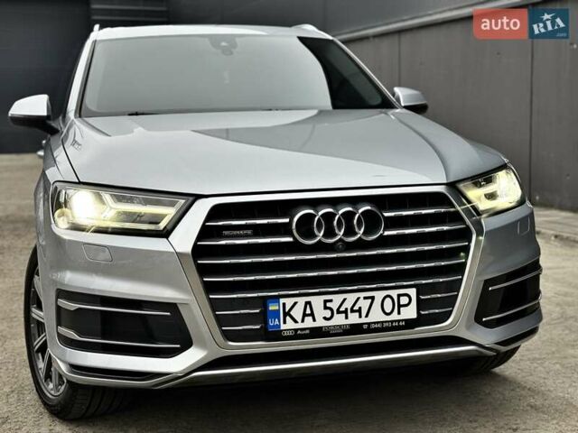Серый Ауди Ку 7, объемом двигателя 3 л и пробегом 208 тыс. км за 23950 $, фото 69 на Automoto.ua