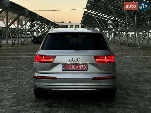 Сірий Ауді Ку 7, об'ємом двигуна 3 л та пробігом 138 тис. км за 28000 $, фото 6 на Automoto.ua