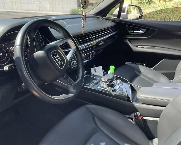 Сірий Ауді Ку 7, об'ємом двигуна 3 л та пробігом 134 тис. км за 29500 $, фото 1 на Automoto.ua